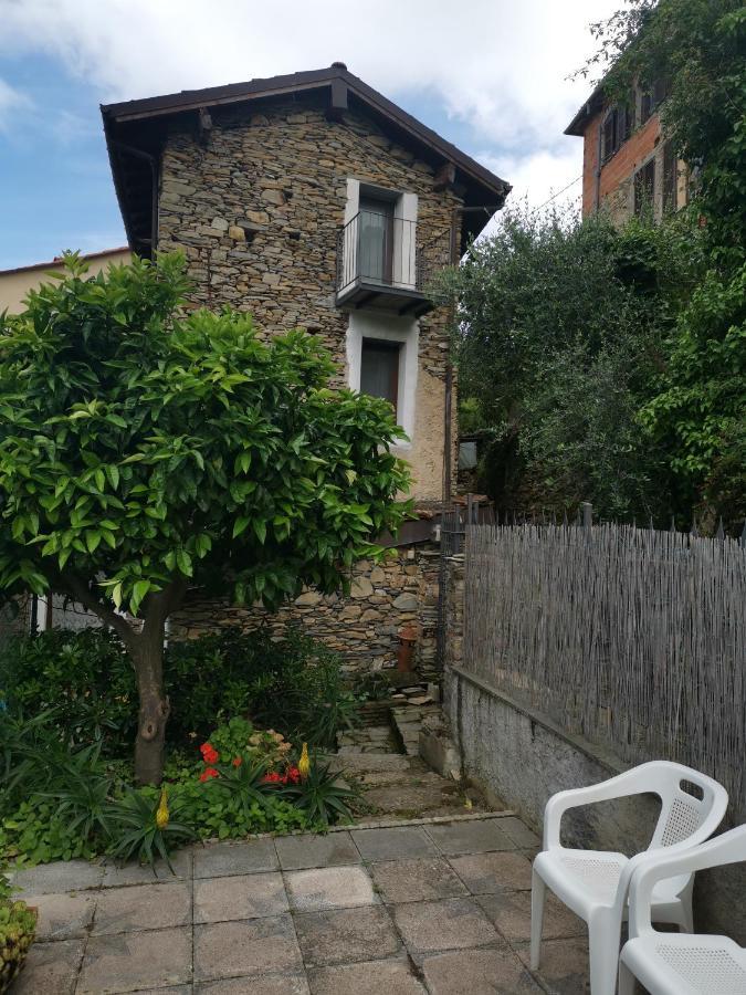 ドルチェード Casa Davideヴィラ エクステリア 写真