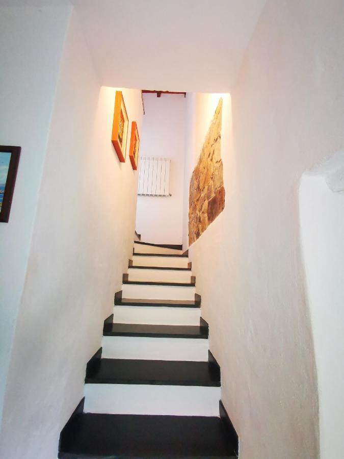 ドルチェード Casa Davideヴィラ エクステリア 写真